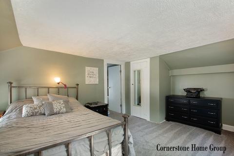 223 Maple St, Lowell, MI 49331 photo 21