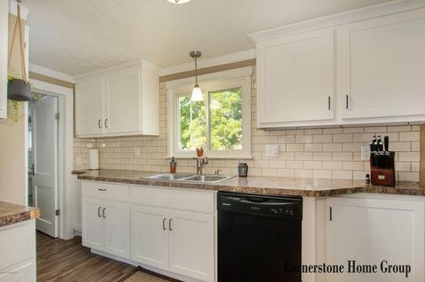 223 Maple St, Lowell, MI 49331 photo 10
