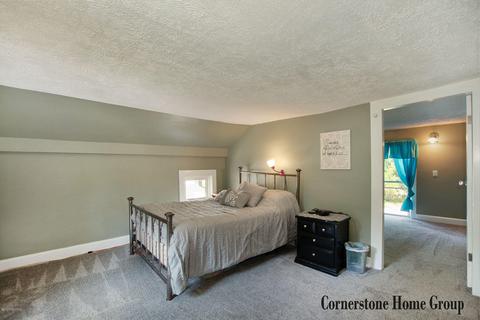 223 Maple St, Lowell, MI 49331 photo 20