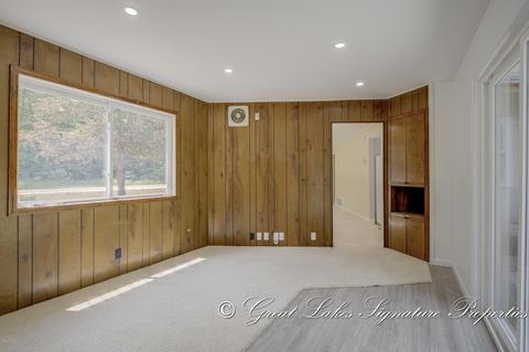 1341 E Jackson St, White Cloud, MI 49349 photo 14