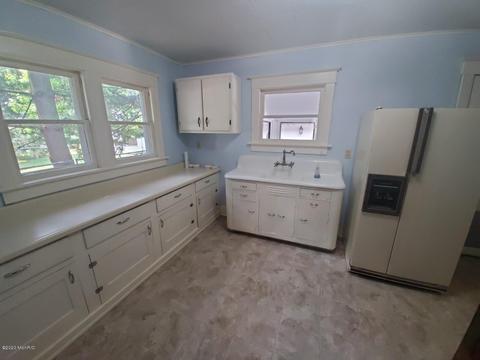 345 Centreville Rd, Constantine, MI 49042 photo 11