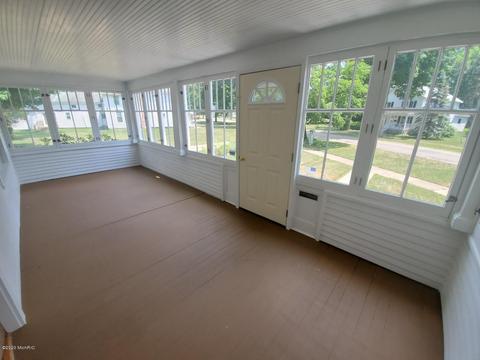 345 Centreville Rd, Constantine, MI 49042 photo 4