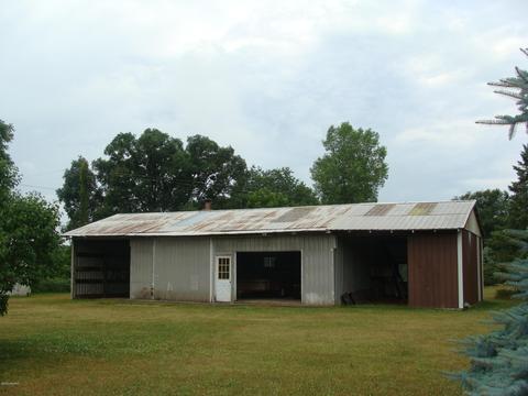988 Somers Rd, Lyons, MI 48851 photo 5