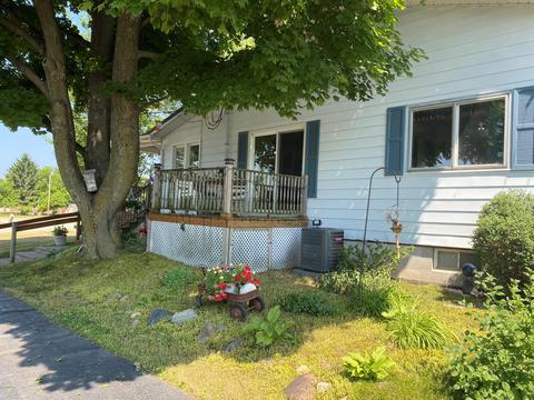 731 S St Johns St, Ithaca, MI 48847 photo 5