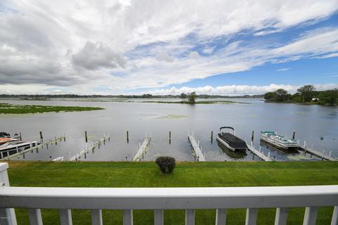 237 Riverfront Dr, Spring Lake, MI 49456 photo 8