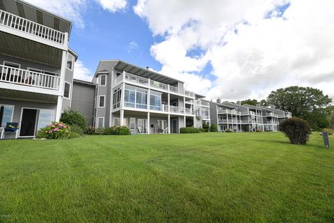 237 Riverfront Dr, Spring Lake, MI 49456 photo 104