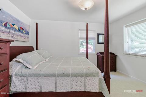 203 Pinecrest Rd, Whitehall, MI 49461 photo 32