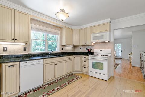 203 Pinecrest Rd, Whitehall, MI 49461 photo 17