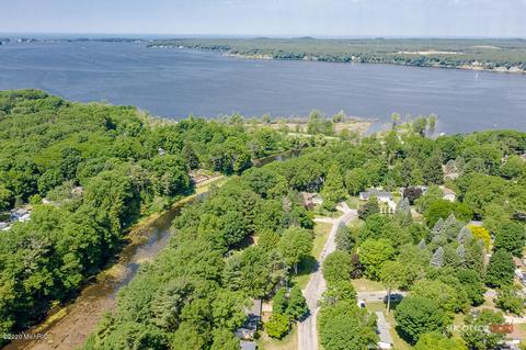 203 Pinecrest Rd, Whitehall, MI 49461 photo 46