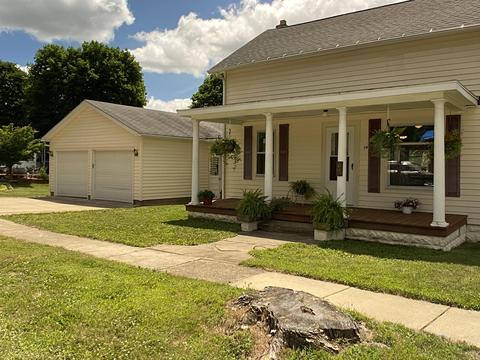 502 Clinton St, Marshall, MI 49068 photo 2