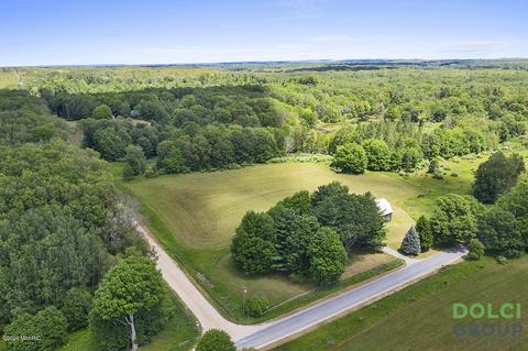5643 E 4 Mile Rd, White Cloud, MI 49349 photo 28