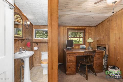 5643 E 4 Mile Rd, White Cloud, MI 49349 photo 16