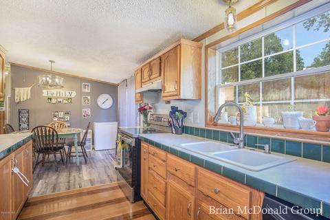 981 49th St, Pullman, MI 49450 photo 3