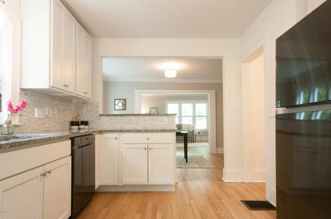 441 E Savidge St, Spring Lake, MI 49456 photo 25