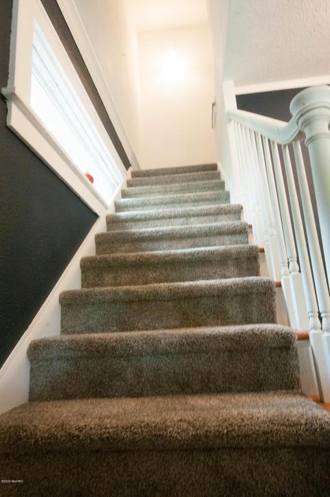 441 E Savidge St, Spring Lake, MI 49456 photo 33