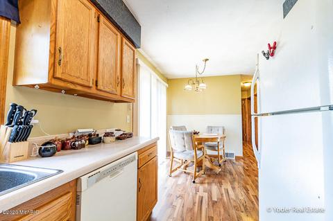 460 Third St, Sunfield, MI 48890 photo 13
