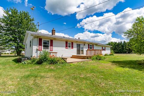 460 Third St, Sunfield, MI 48890 photo 33