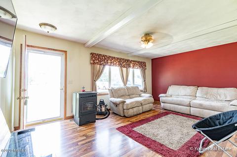 460 Third St, Sunfield, MI 48890 photo 6