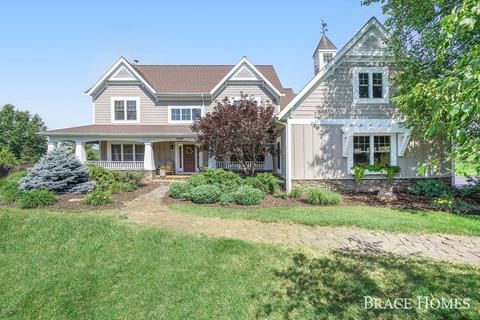 5649 Treebrook Ct NE, Ada, MI 49301 photo 2