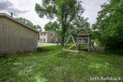 610 Millard St, Belding, MI 48809 photo 25