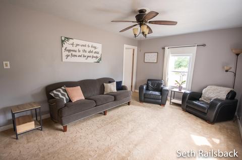 610 Millard St, Belding, MI 48809 photo 12