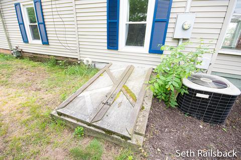 610 Millard St, Belding, MI 48809 photo 37