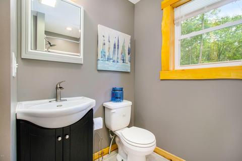 7513 W Range St, Mears, MI 49436 photo 27