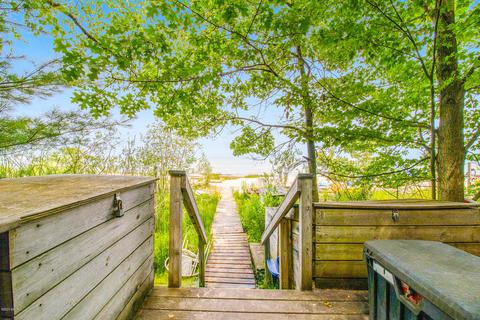 7513 W Range St, Mears, MI 49436 photo 7
