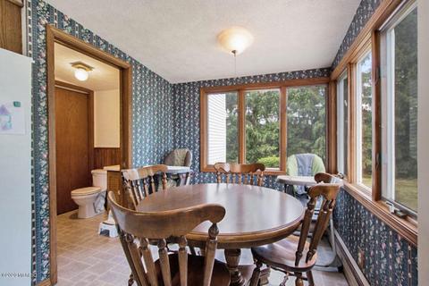 1433 E Tuttle Rd, Ionia, MI 48846 photo 9