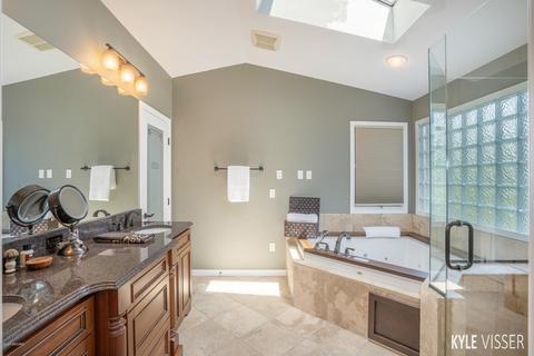 1038 Jacaranda Cir SE, Ada, MI 49301 photo 22