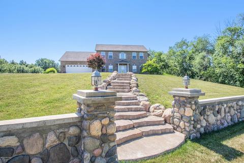 4925 Ashley Ave NE, Belding, MI 48809 photo 3