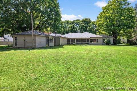 9574 Button Rd, Belding, MI 48809 photo 23