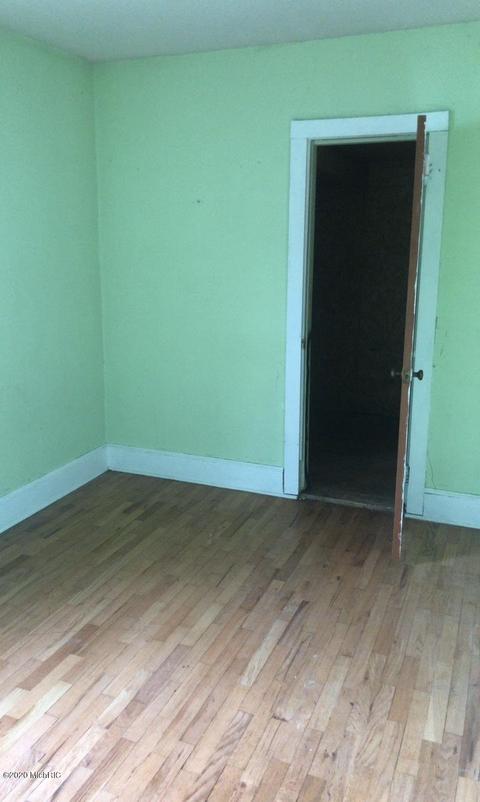 324 E Mansion St, Jackson, MI 49203 photo 20