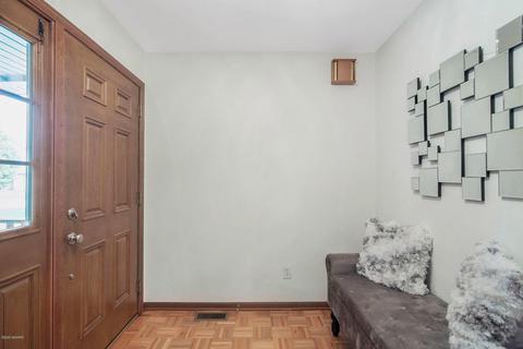 1102 Deerfield Ln, Marshall, MI 49068 photo 3