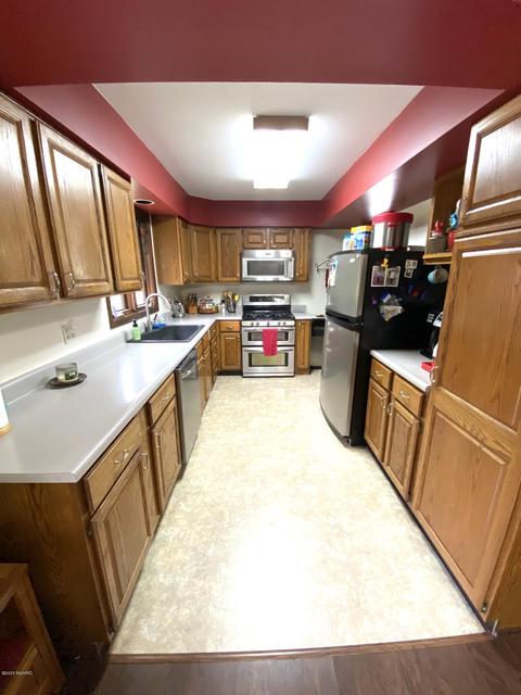 4298 W 8th St, Baldwin, MI 49304 photo 10