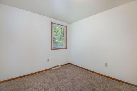 17581 Centrevilleconstantine Rd, Constantine, MI 49042 photo 10