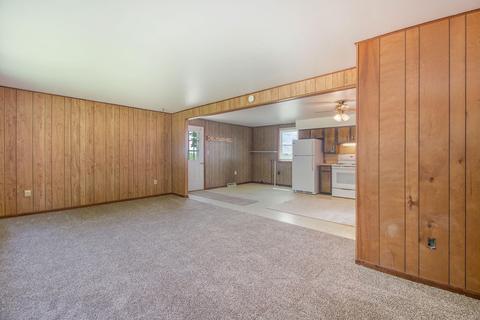 17581 Centrevilleconstantine Rd, Constantine, MI 49042 photo 6