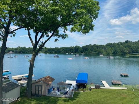 71229 Dawn Dr, Union, MI 49130 photo 8