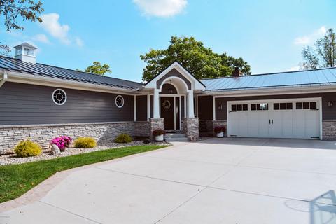 71229 Dawn Dr, Union, MI 49130 photo 1