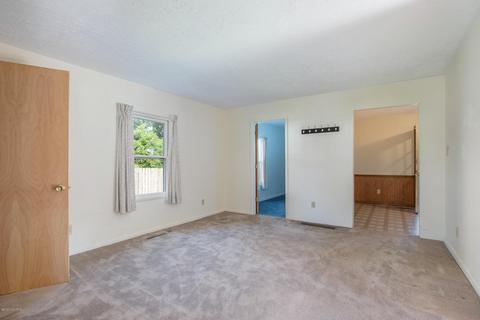 329 E Dibble St, Marcellus, MI 49067 photo 15