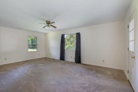 329 E Dibble St, Marcellus, MI 49067 photo 7