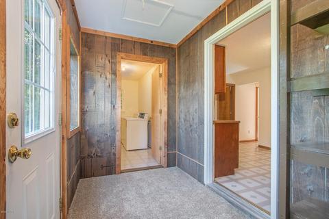 329 E Dibble St, Marcellus, MI 49067 photo 6