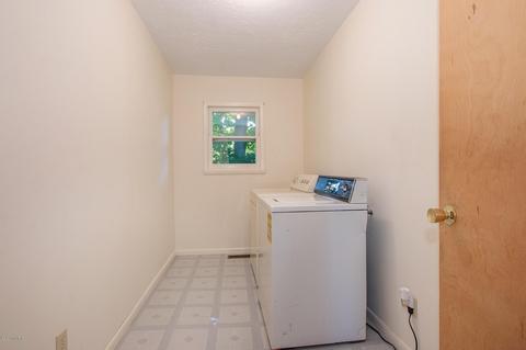 329 E Dibble St, Marcellus, MI 49067 photo 14