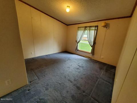 6025 Wright St, Kalamazoo, MI 49048 photo 14