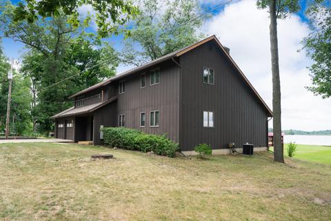 421 Stuart Lake Rd, Marshall, MI 49068 photo 2