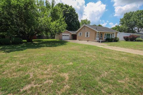 425 11th Ave, Three Rivers, MI 49093 photo 2