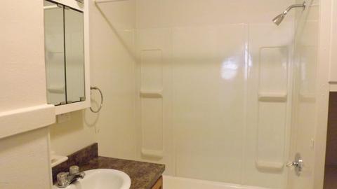 319 Hanover St, Belding, MI 48809 photo 8