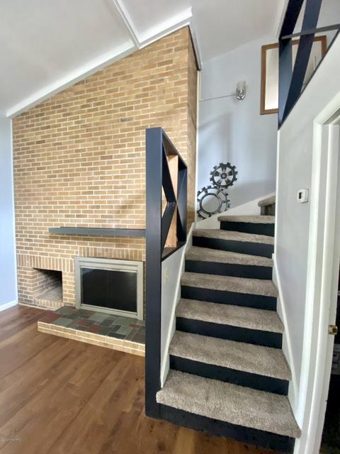 117 E Downie St, Alma, MI 48801 photo 6