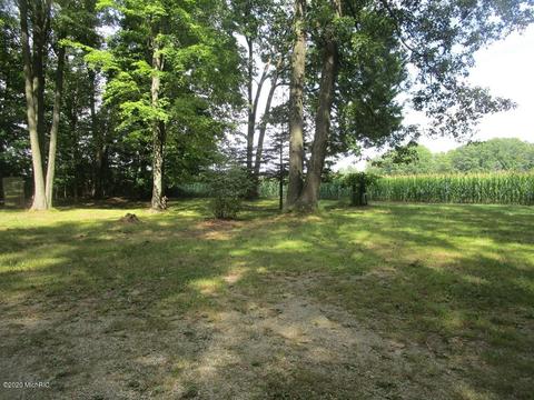 1751 Eckert Dr, Morley, MI 49336 photo 31