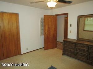1751 Eckert Dr, Morley, MI 49336 photo 6